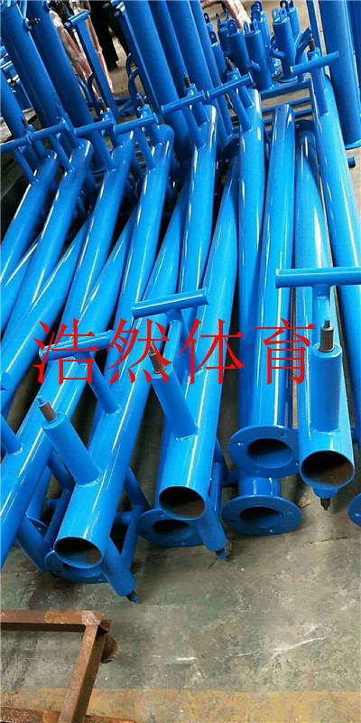 客戶(hù)定做的室外健身器材開(kāi)始組裝